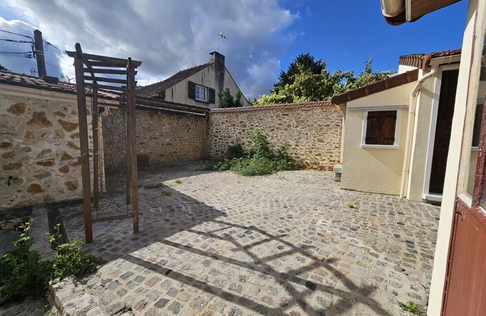 Maison de ville avec terrasse — photo 2