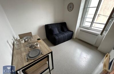 location appartement 405 € CC /mois à proximité de Cholet (49300)