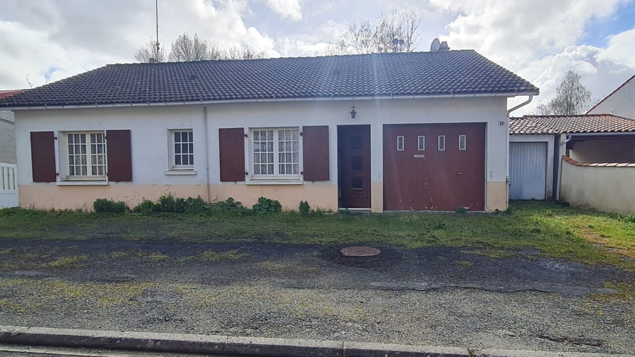 maison 4 pièces 99 m2 à vendre à Sainte-Hermine (85210)