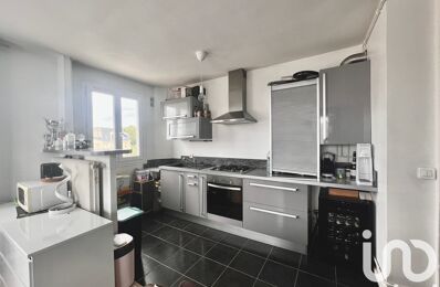 appartement 2 pièces 53 m2 à vendre à Corbeil-Essonnes (91100)