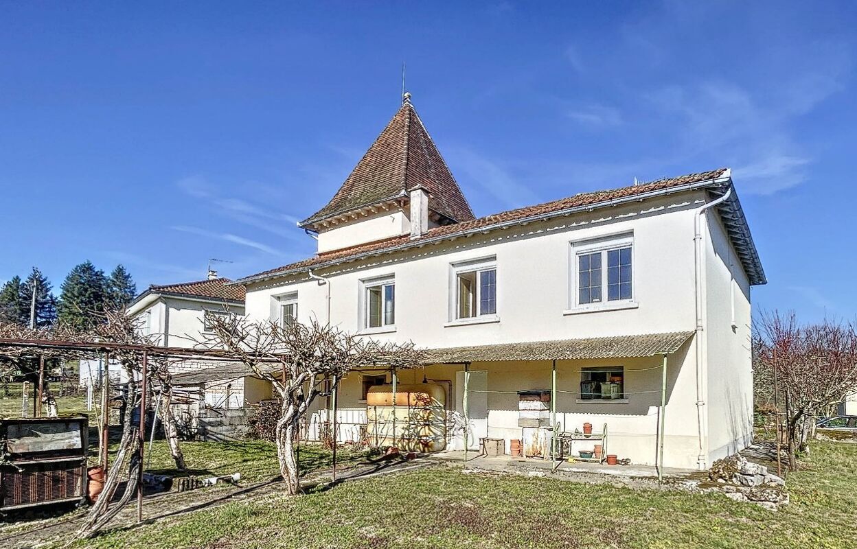 maison 6 pièces 116 m2 à vendre à Leyme (46120)