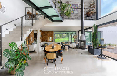 Californienne et son espace piscine intérieure — photo du bien