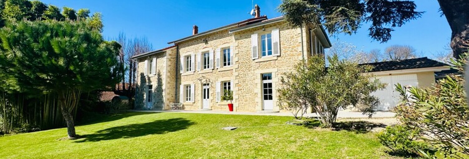 Maison 8 Pièces 259 m² à vendre à Chantemerle-les-Blés (26600)