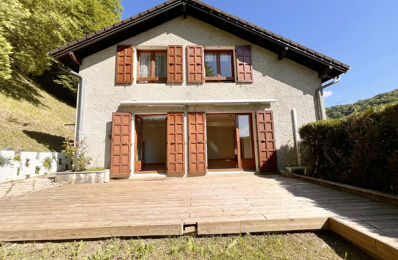 maison 5 pièces 99 m2 à vendre à Saint-Martin-d'Uriage (38410)
