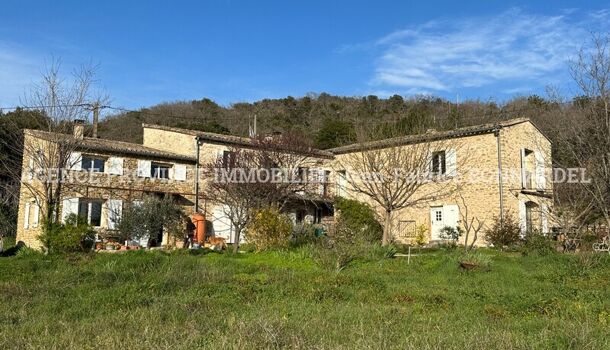 Villa / Maison 17 pièces  à vendre Grignan 26230