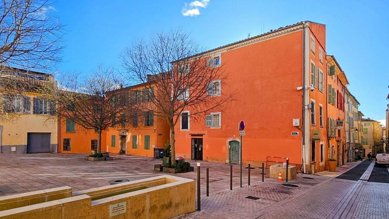 appartement 2 pièces 45 m2 à vendre à Hyères (83400)