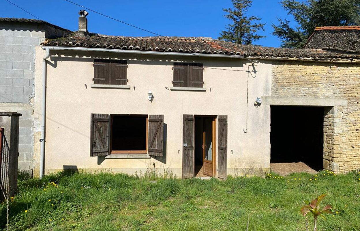 maison 4 pièces 82 m2 à vendre à Chenay (79120)