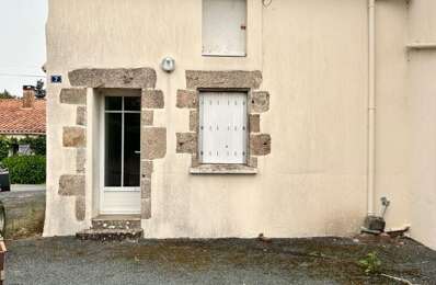 vente maison 38 990 € à proximité de Château-Guibert (85320)