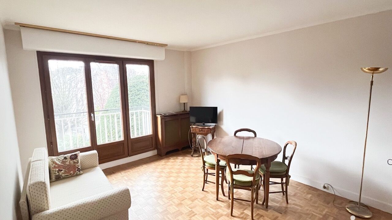 appartement 2 pièces 43 m2 à vendre à Nogent-sur-Marne (94130)