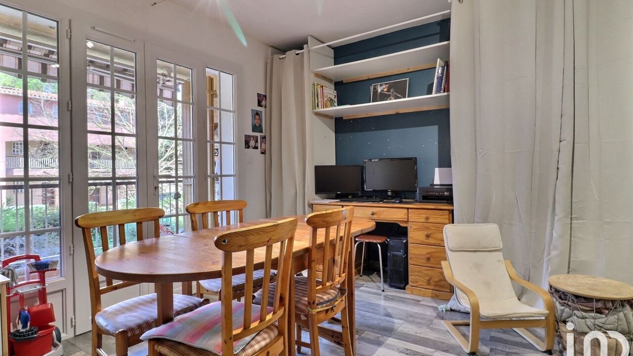 appartement 3 pièces 70 m2 à vendre à Le Beausset (83330)
