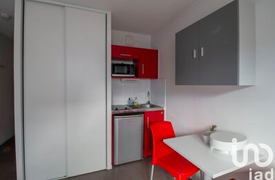 vente appartement 65 000 € à proximité de Fontaines-Saint-Martin (69270)