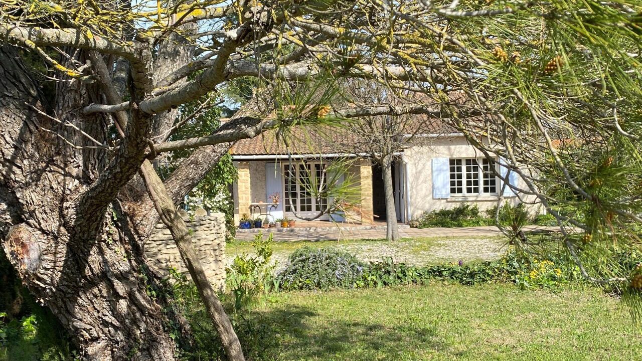 maison 6 pièces 133 m2 à vendre à Saint-Rémy-de-Provence (13210)