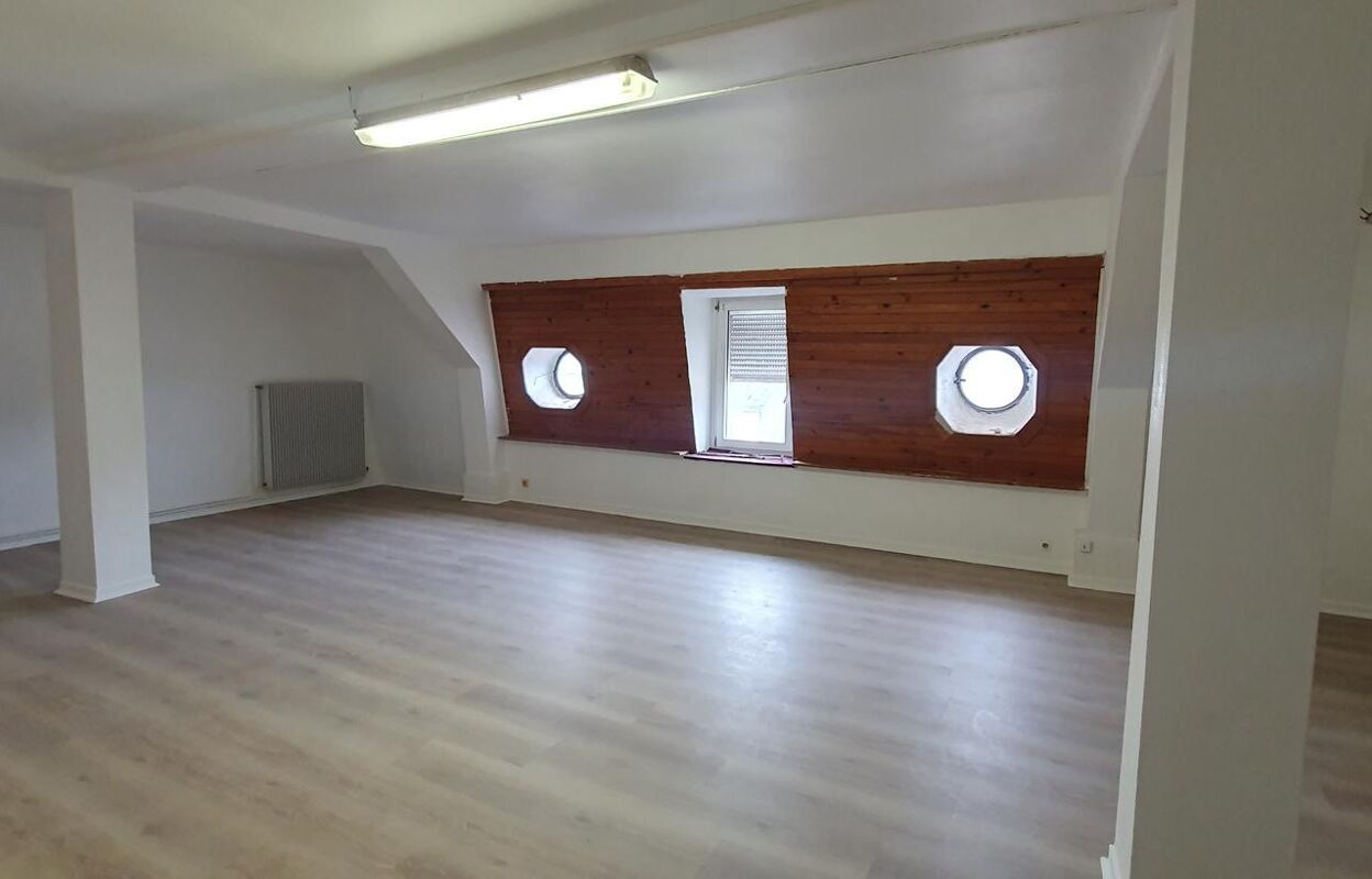 appartement 3 pièces 90 m2 à louer à Bruyères (88600)