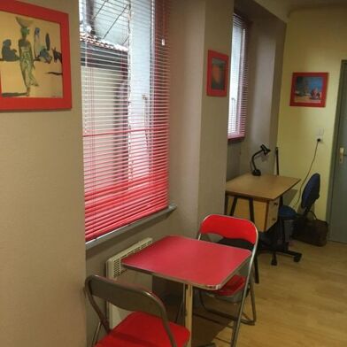 Appartement 1 pièces 360 €