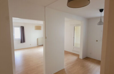 vente appartement 97 000 € à proximité de Boeil-Bezing (64510)