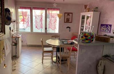 location appartement 650 € CC /mois à proximité de Châtillon-la-Palud (01320)