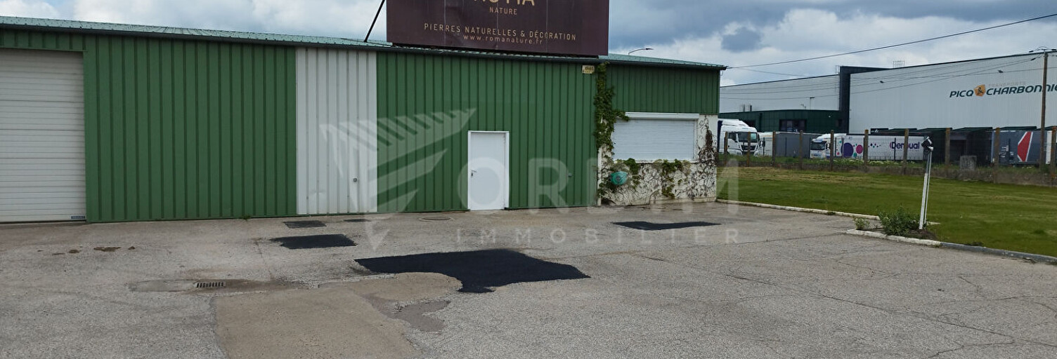 Commerce  436 m² à louer à Monéteau (89470)