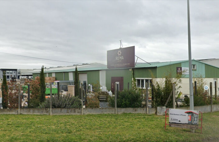 MONETEAU - ZONE COMMERCIALE ET ARTISANALE - BATIMENT DE 420M² - TERRAIN DE 1880M² — photo 4