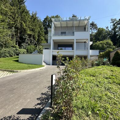Maison 5 pièces 670000 €