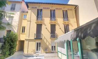 Immeuble  350 m² à vendre à Nice (06000)