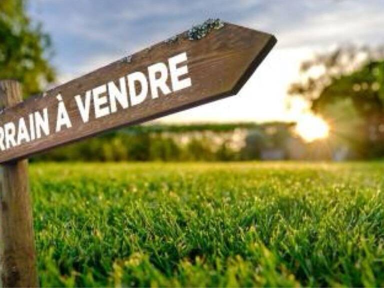 Terrain À Vendre — photo 1