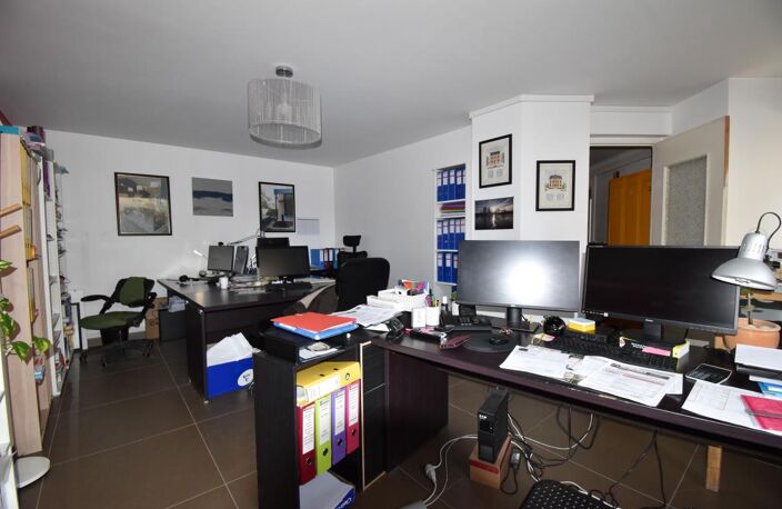Bureau À Vendre — photo 3