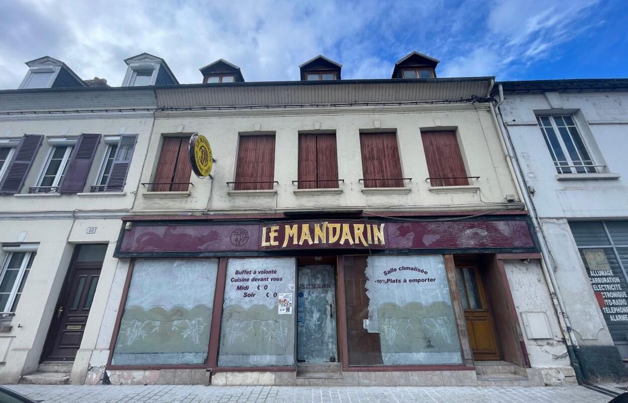 immeuble  pièces 246 m2 à vendre à Évreux (27000)