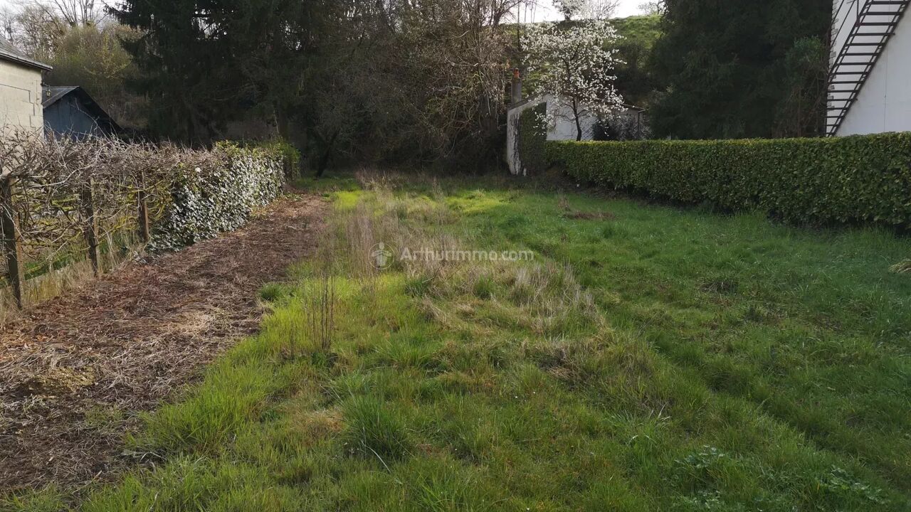 terrain  pièces  m2 à vendre à La Chartre-sur-le-Loir (72340)