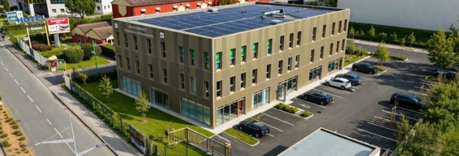 Bureau  355 m² à louer à Villefranche-sur-Saône (69400)