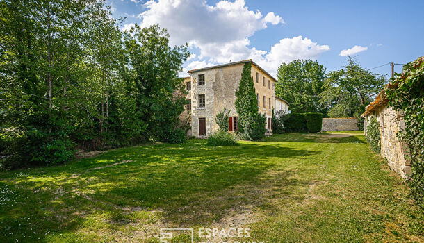 Villa / Maison 9 pièces  à vendre Niort 79000