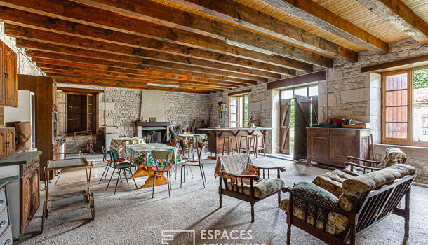 Villa / Maison 9 pièces  à vendre Niort 79000