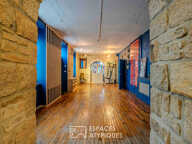 Jolie bâtisse aux volumes généreux — photo 2