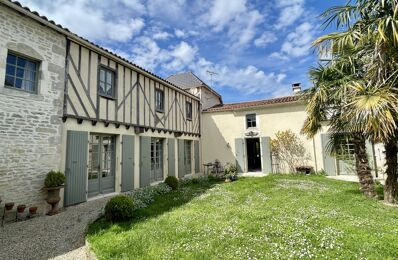 vente maison 456 400 € à proximité de Saint-Martin-de-Juillers (17400)