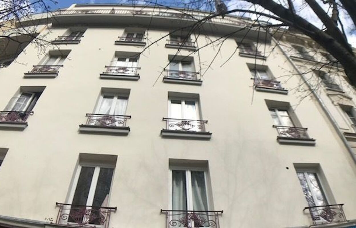 immeuble  pièces 260 m2 à vendre à Paris 19 (75019)