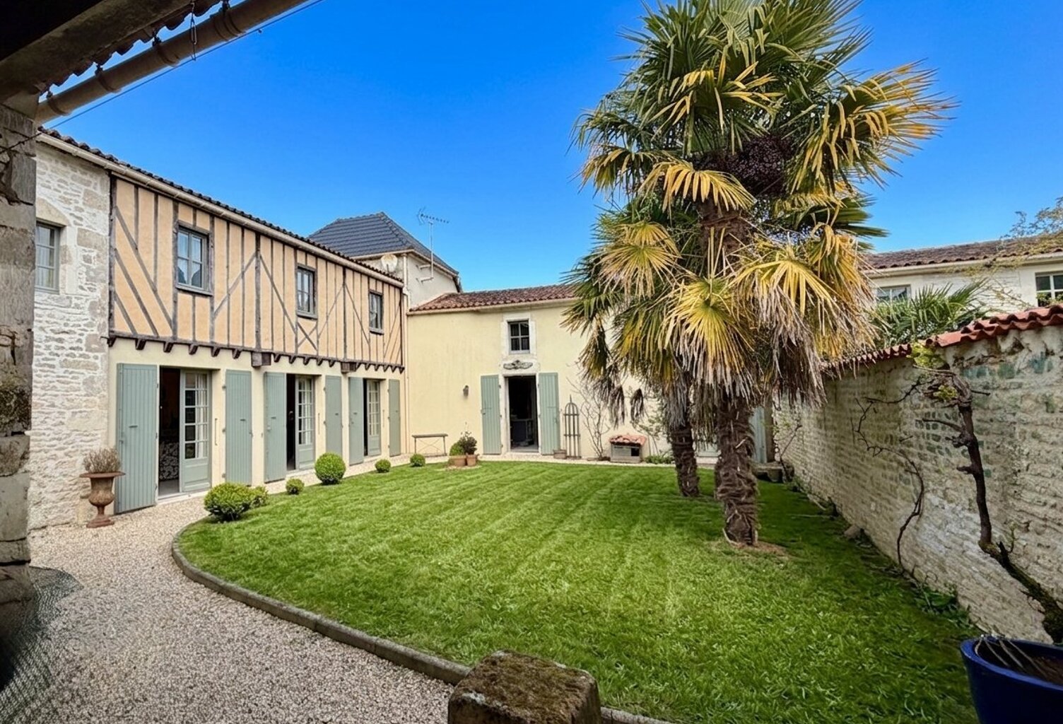 Maison de caractère — photo 1