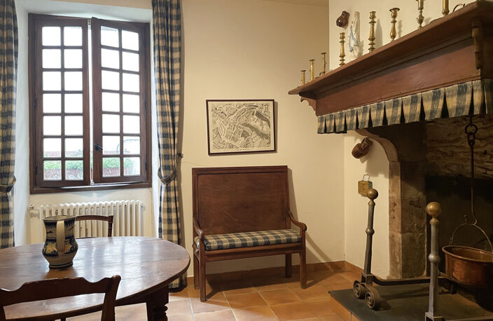 À vendre, rare sur le secteur, magnifique maison de ville ! — photo 2