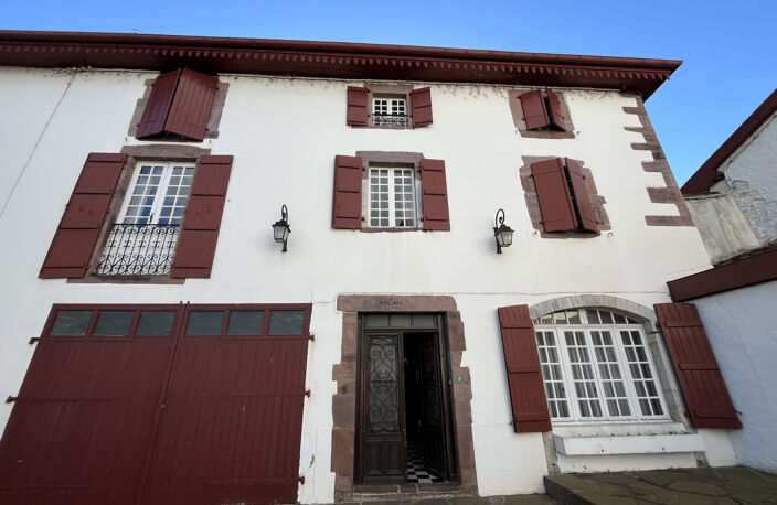 À vendre, rare sur le secteur, magnifique maison de ville ! — photo 3
