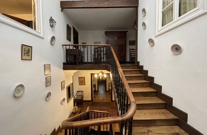 À vendre, rare sur le secteur, magnifique maison de ville ! — photo 4