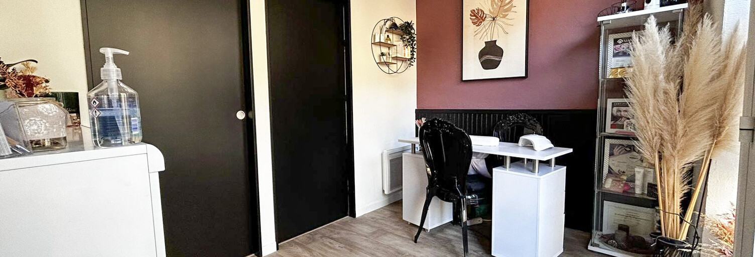 Divers  40 m² à vendre à Pierrefeu-du-Var (83390)