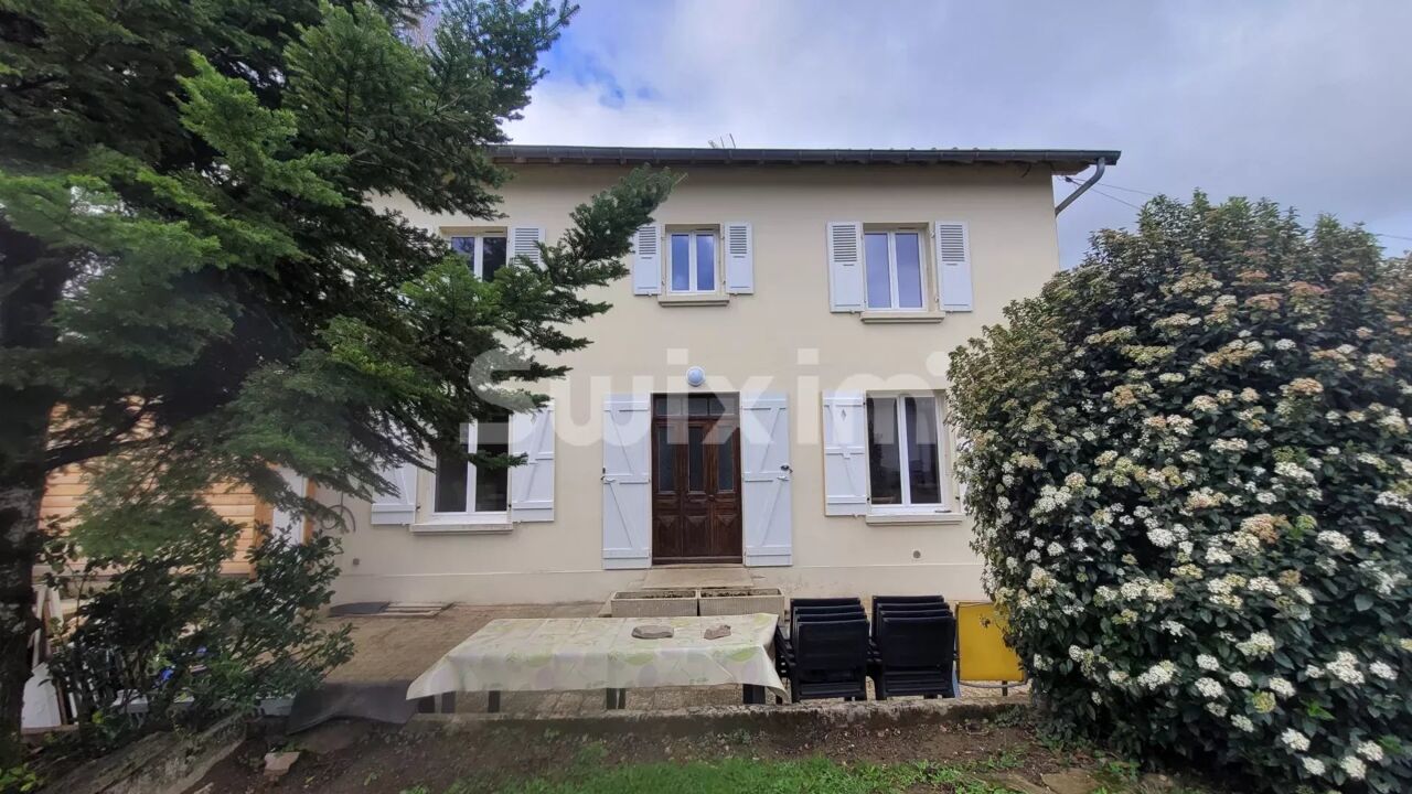 maison 4 pièces 82 m2 à vendre à Lons-le-Saunier (39000)