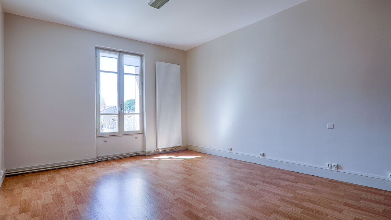 maison 10 pièces 207 m2 à vendre à Valence (26000)