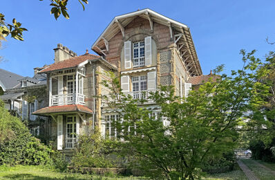 maison 7 pièces 220 m2 à louer à Pau (64000)