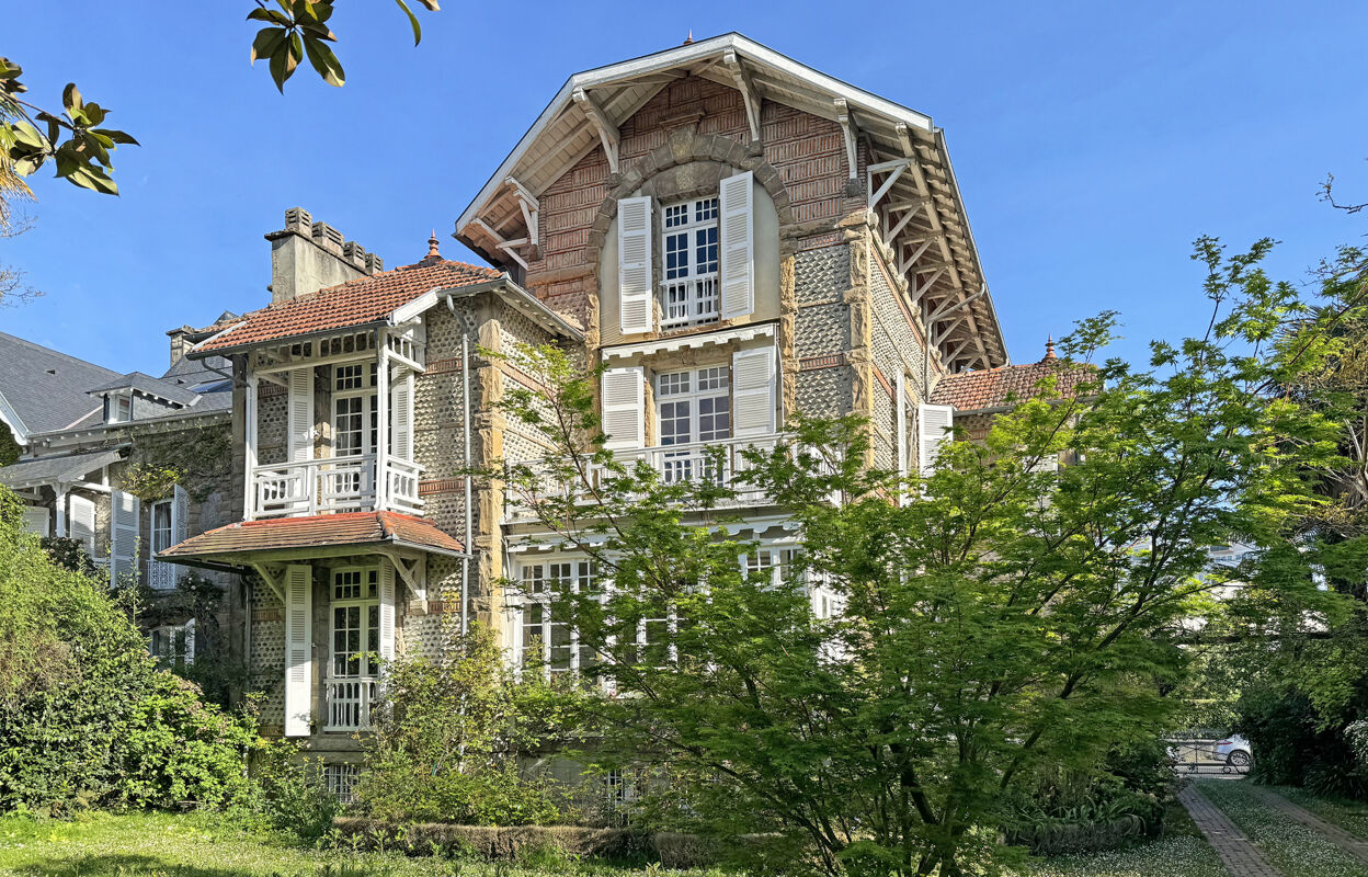 maison 7 pièces 220 m2 à louer à Pau (64000)