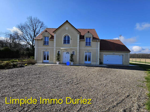 Maison / Villa o 6pièces o 4chambres o 170m2habitable o 2010 — photo du bien