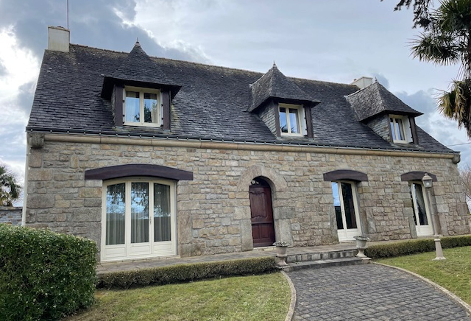 Grande maison de standing dans un quartier agréable. — photo 1