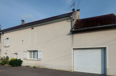 vente maison 249 000 € à proximité de Saint-Cyr-sur-Morin (77750)