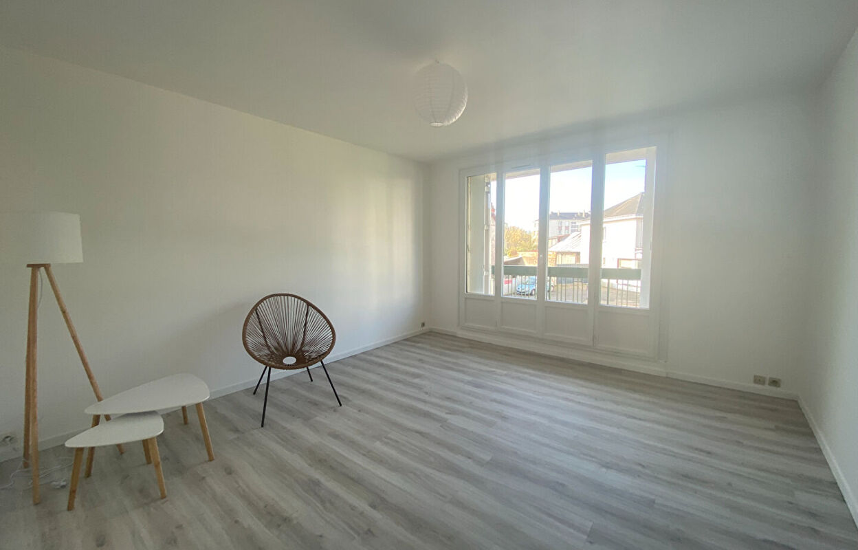 appartement 3 pièces 64 m2 à vendre à Saint-Cyr-sur-Loire (37540)