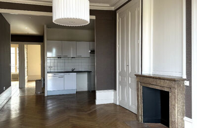 location appartement 1 245 € CC /mois à proximité de Lyon 7 (69007)