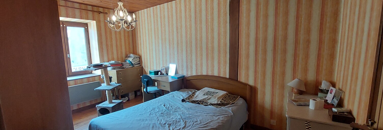 Immeuble  450 m² à vendre à Montbrison (42600)