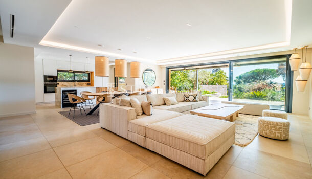 Villa / Maison 7 pièces  à vendre Sainte-Maxime 83120